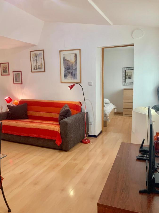 Very Cosy Flat In Heart Of Old Town Of Nice Near Beach Buitenkant foto
